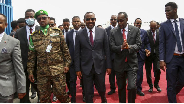 Ethiopian and Somali leaders discussing bilateral ties and regional cooperation.